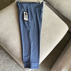Liverpool -Kelsey Knit Trouser. Blue and White. Brand New. Never Worn. Petite 12